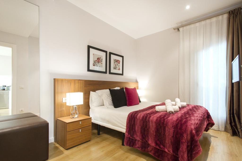 Апартаменти Dailyflats Barcelona Centre Екстер'єр фото