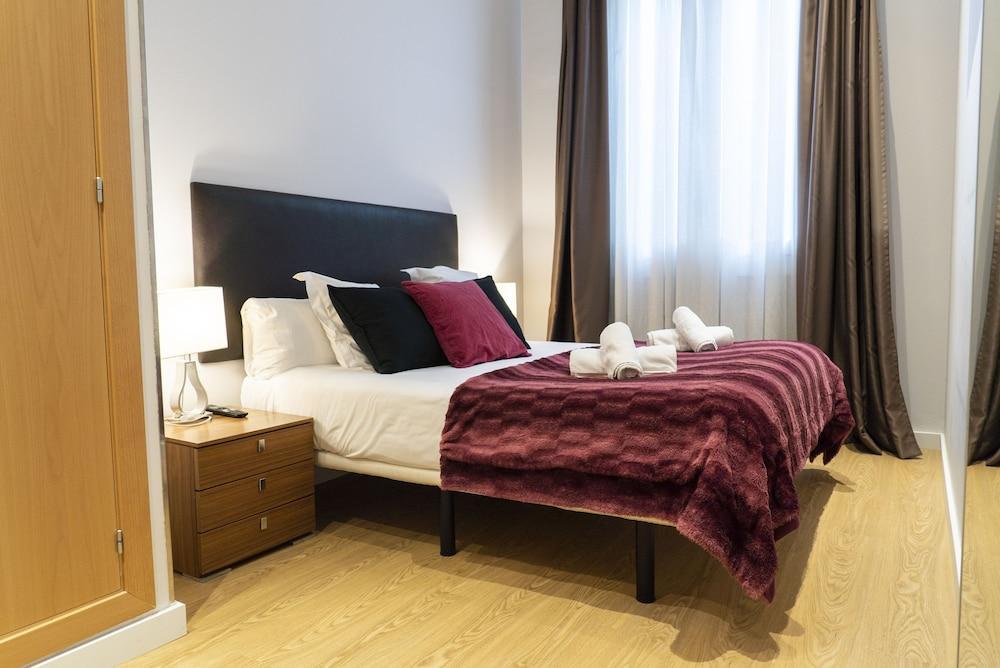 Апартаменти Dailyflats Barcelona Centre Екстер'єр фото