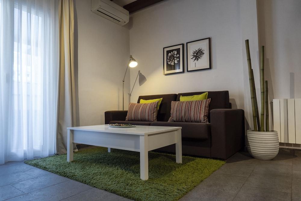 Апартаменти Dailyflats Barcelona Centre Екстер'єр фото